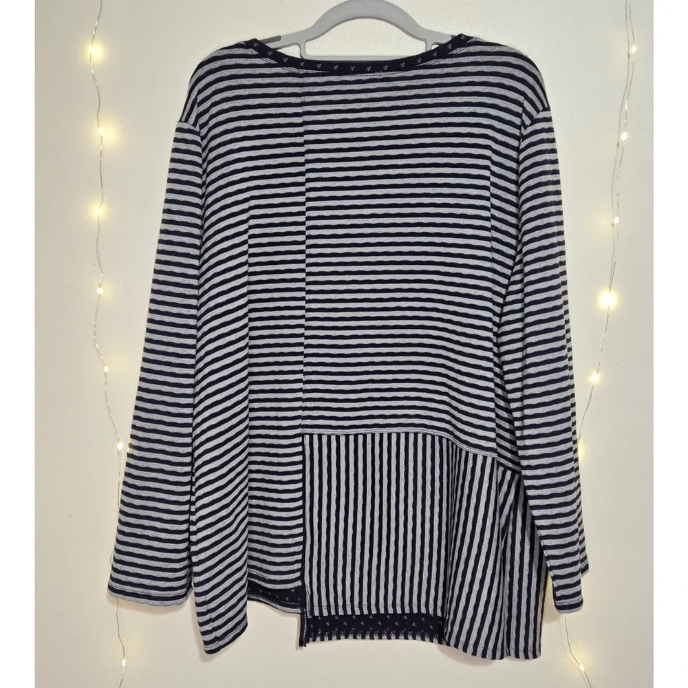 HABITAT Women's Asymmetrical Striped 3/4 Sleeve Top XL Navy Blue Gray Nautical - Picture 2 of 12